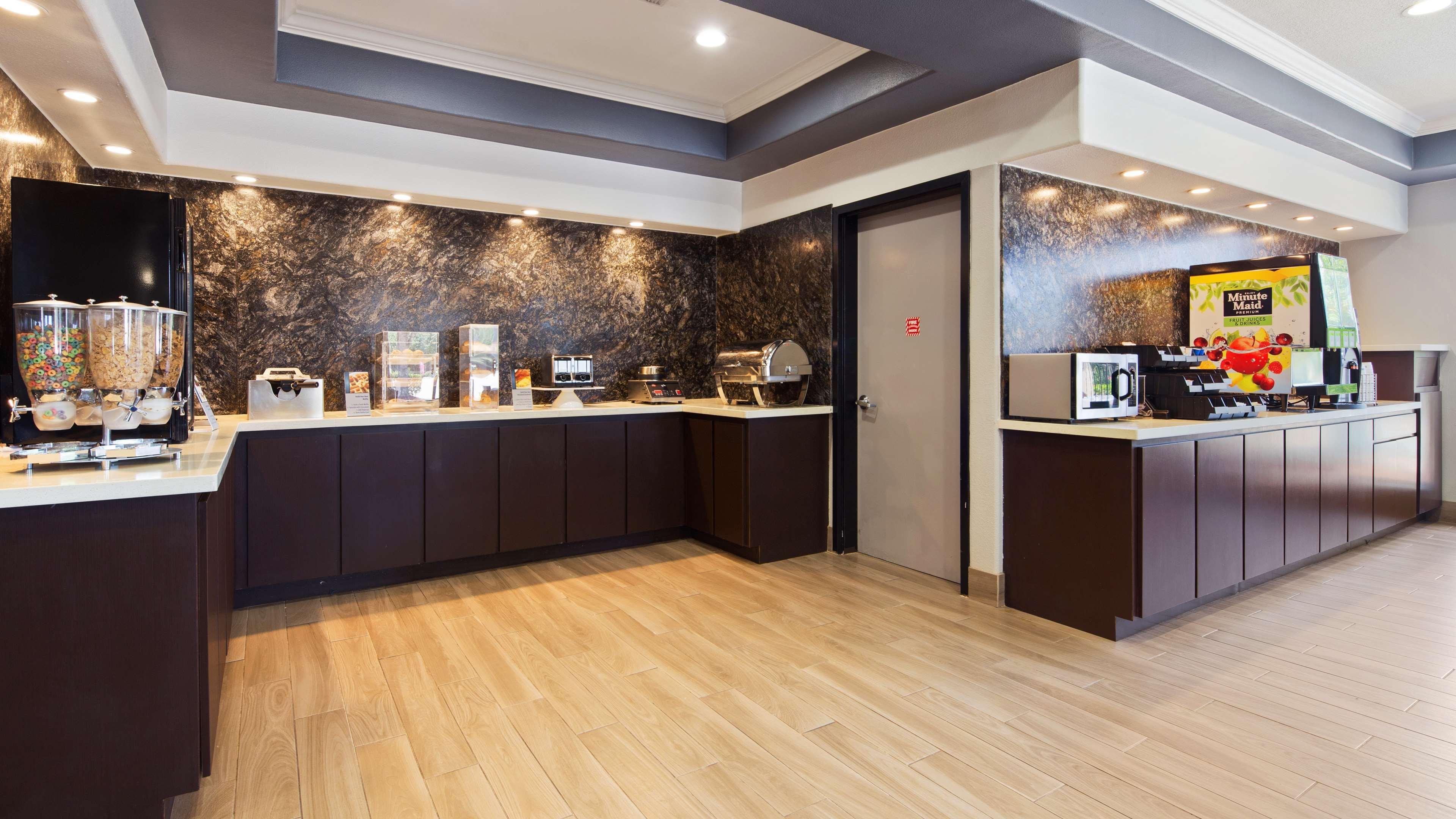 Best Western Plus North Houston Inn & Suites Exterior foto